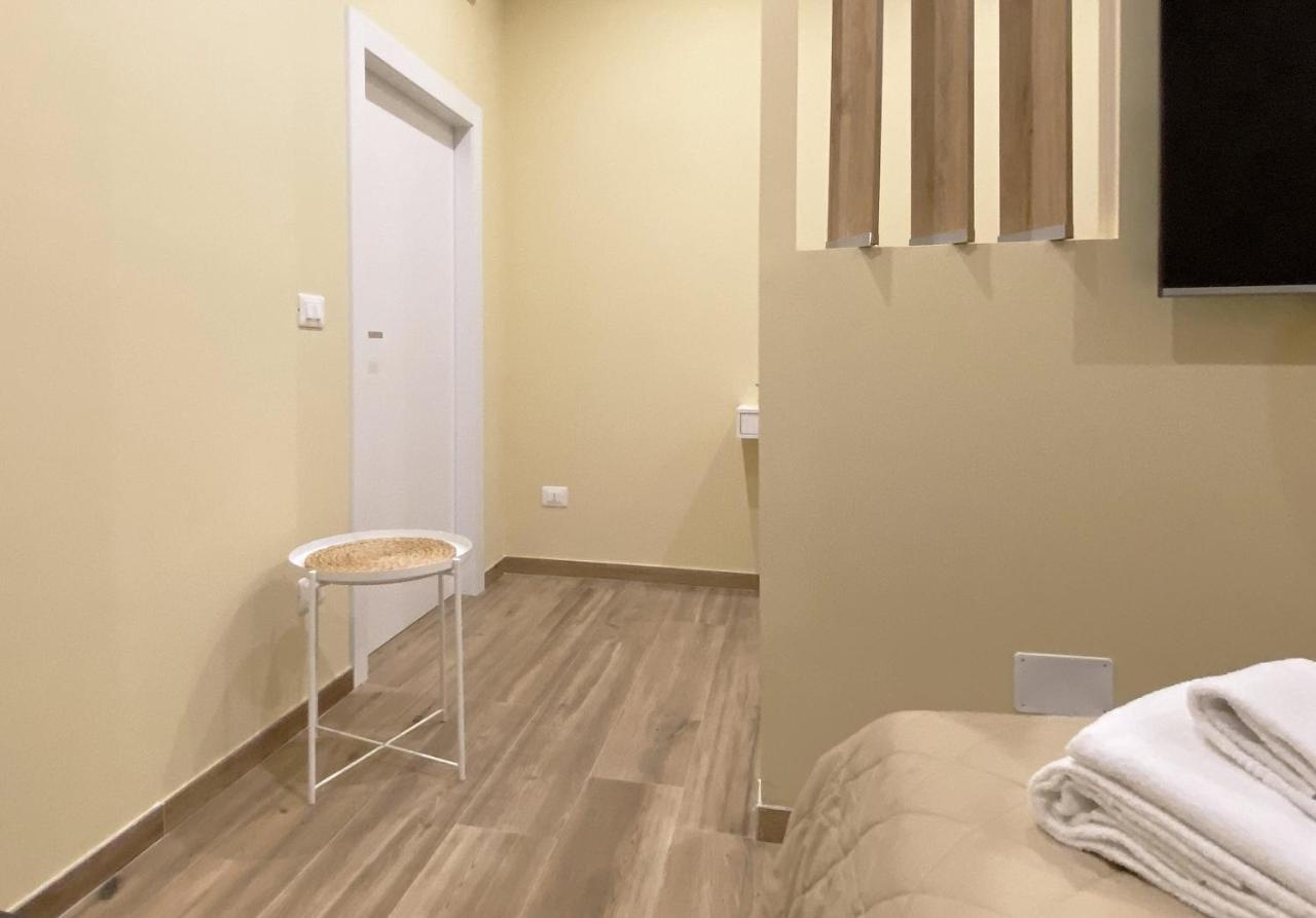 Sami B&B And Holidays Home Tarente Buitenkant foto